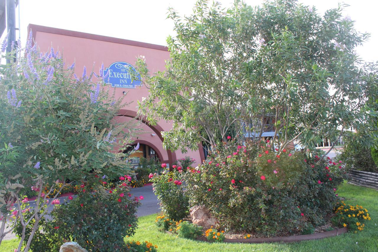 The Executive Inn & Suites Amarillo Dış mekan fotoğraf